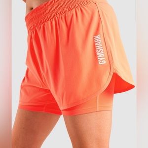 Gymshark Pulse 2 in 1 Running Short Size L in Coral Orange